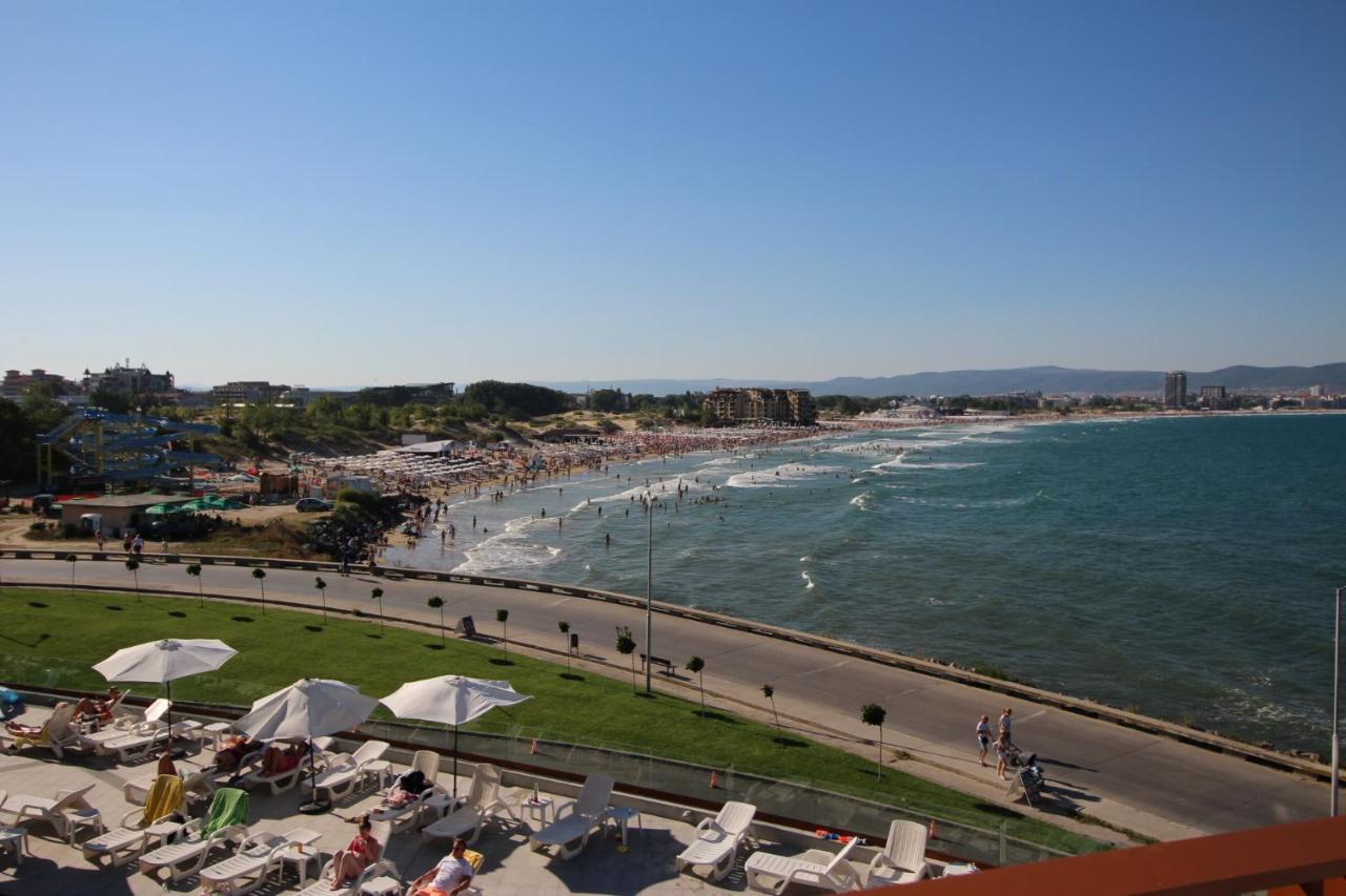 Paradiso 'В' 102 Private Sea View Apartment Nesebar Bagian luar foto