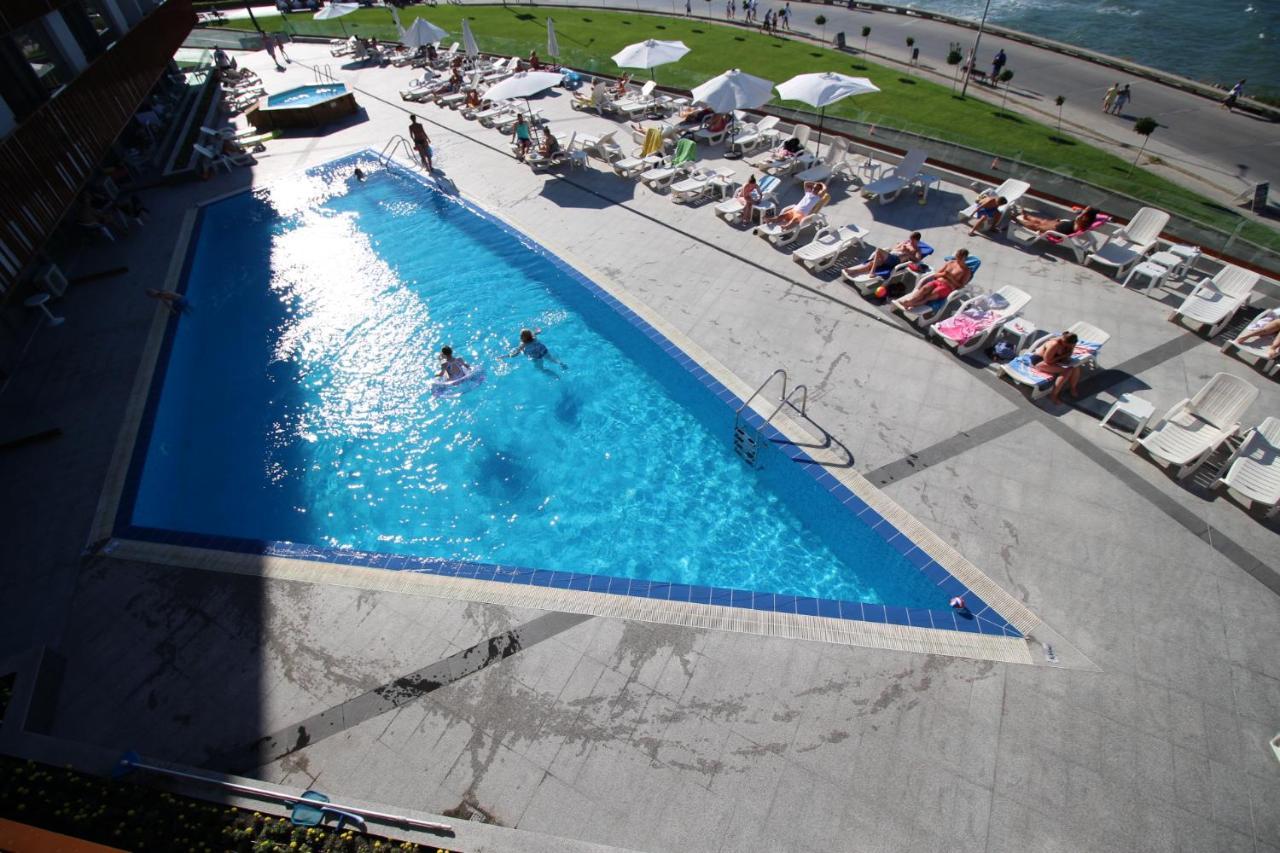 Paradiso 'В' 102 Private Sea View Apartment Nesebar Bagian luar foto