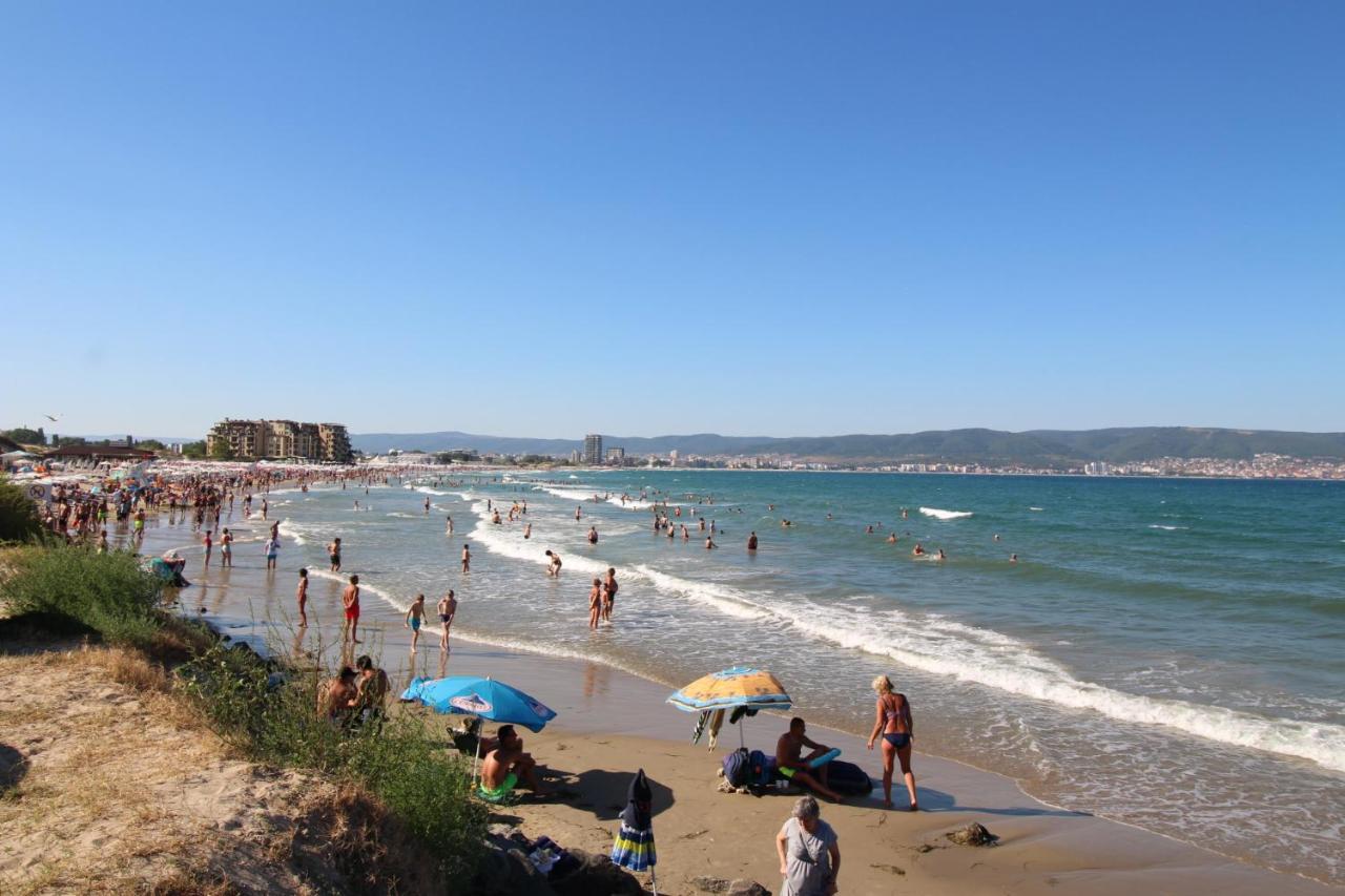 Paradiso 'В' 102 Private Sea View Apartment Nesebar Bagian luar foto