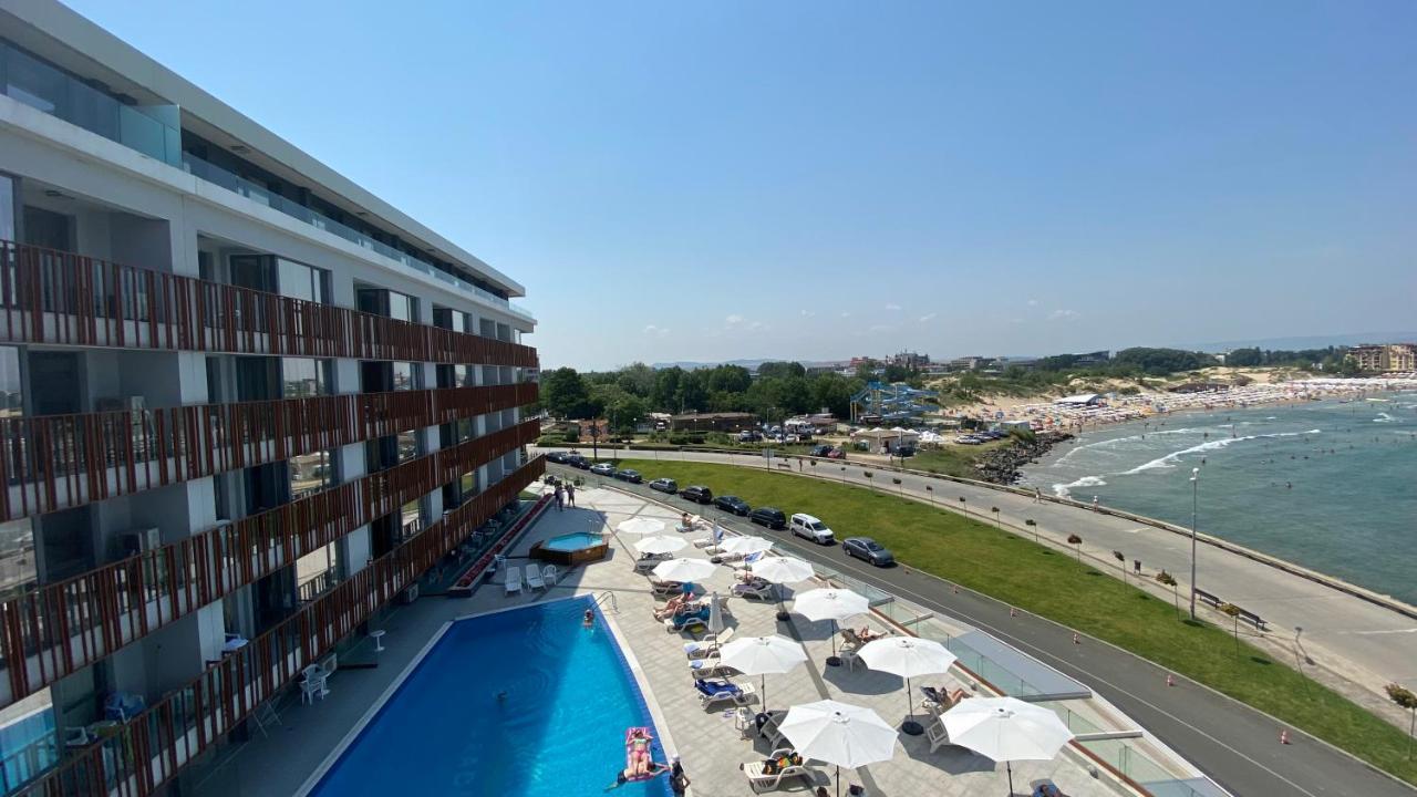 Paradiso 'В' 102 Private Sea View Apartment Nesebar Bagian luar foto
