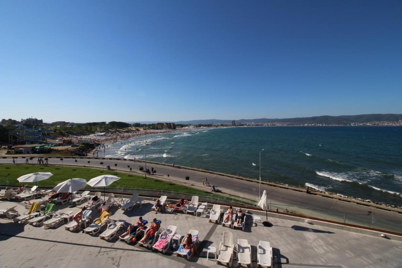Paradiso 'В' 102 Private Sea View Apartment Nesebar Bagian luar foto