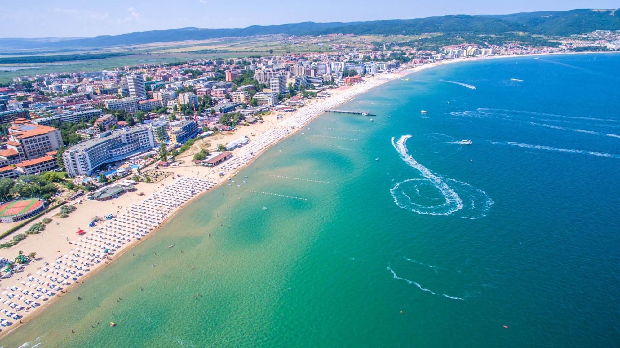 Paradiso 'В' 102 Private Sea View Apartment Nesebar Bagian luar foto