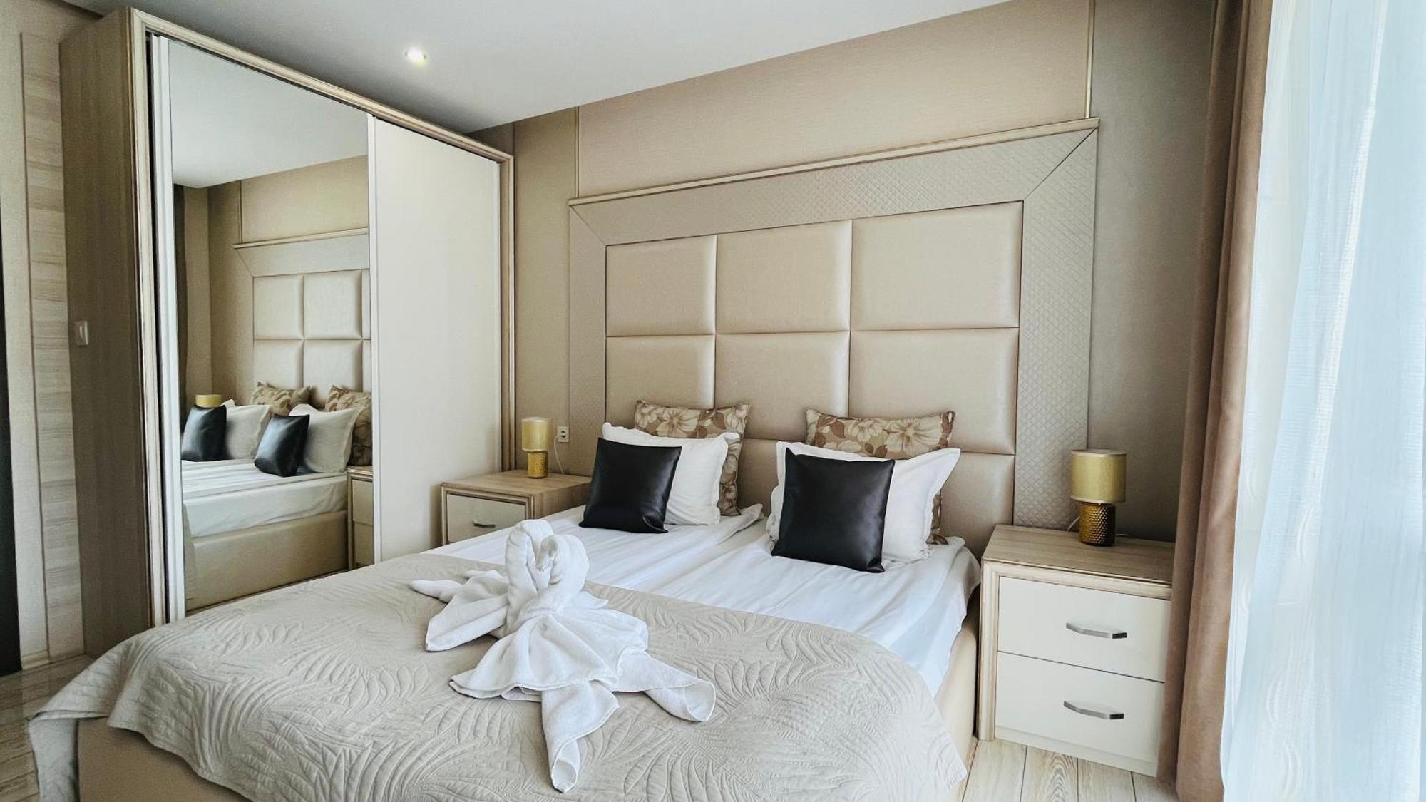 Paradiso 'В' 102 Private Sea View Apartment Nesebar Bagian luar foto